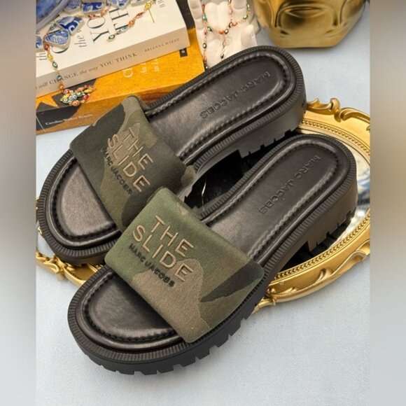 🆕 MARC JACOBS 🧿 NWOB The Camo Jacquard Lug Sole Slide - Sz 39 US 9 - Picture 8 of 13